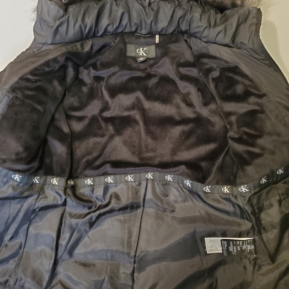 Calvin Klein Women's Down Filled Puffer - Picture 8 of 10